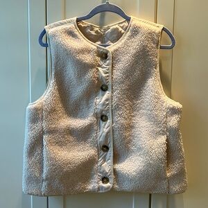 Reversible fleece and quilted vest
